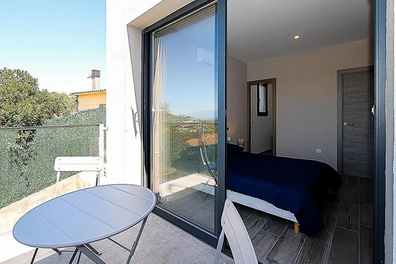 Villa Esperanza Vidreres 0*,